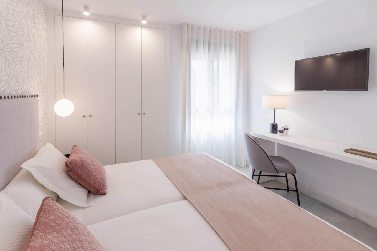 Premium Apartment & Free Parking By Ele Apartments Malaga Exterior photo